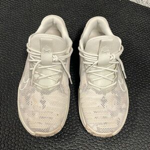 Women’s Nike Metcon size 7.5